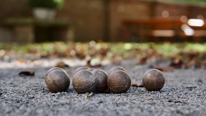Costruire un campo di pétanque in giardino